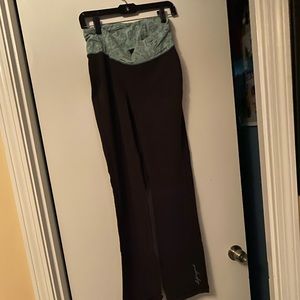 Life is Good Yoga Pant